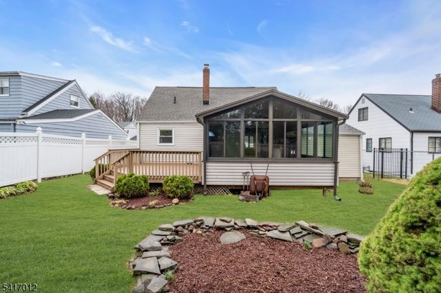 823 Pinewood Rd, Union Twp., NJ 07083