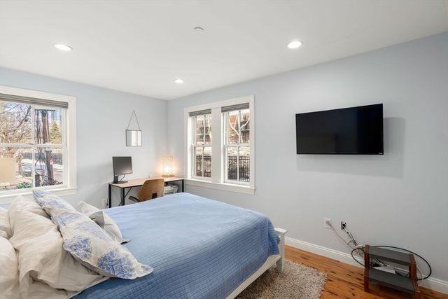 219 Shawmut Ave 1B, Boston, MA 02118