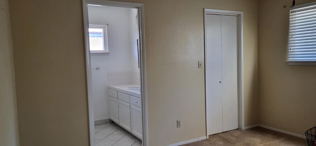 2638 E Warner, Fresno, CA 93710