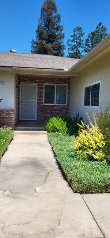2638 E Warner, Fresno, CA 93710