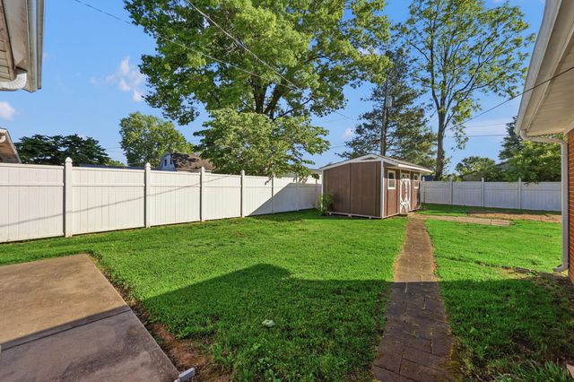 115 Park Lane, Lawrenceburg, KY 40342