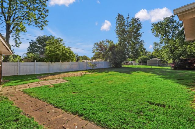 115 Park Lane, Lawrenceburg, KY 40342