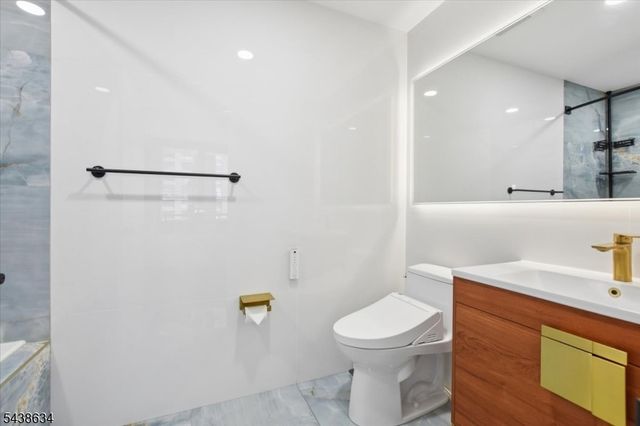 389 Washington St 23A, Jersey City, NJ 07302