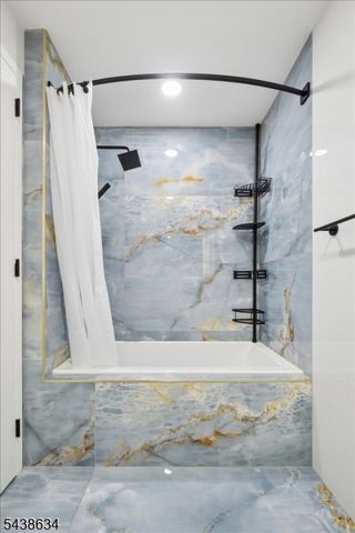 389 Washington St 23A, Jersey City, NJ 07302