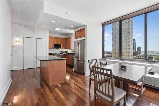 389 Washington St 23A, Jersey City, NJ 07302