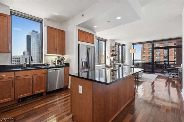 389 Washington St 23A, Jersey City, NJ 07302