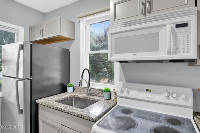 2508 Yale Avenue, Sanford, FL 32773