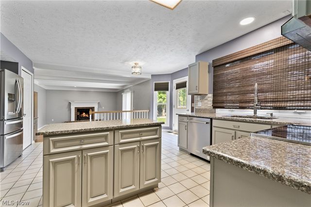 16993 Walnut Creek Drive, Strongsville, OH 44149