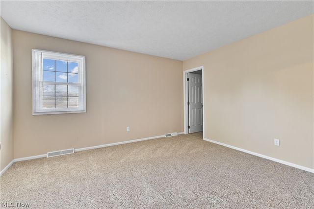16993 Walnut Creek Drive, Strongsville, OH 44149