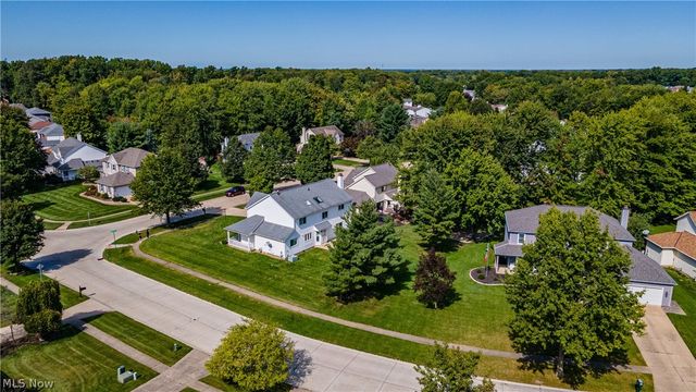 16993 Walnut Creek Drive, Strongsville, OH 44149