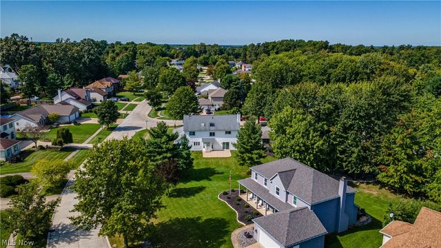 16993 Walnut Creek Drive, Strongsville, OH 44149