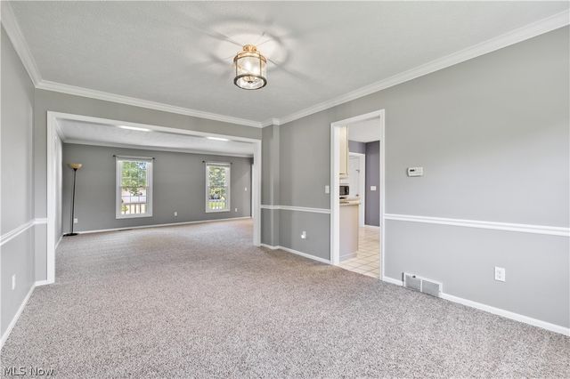 16993 Walnut Creek Drive, Strongsville, OH 44149