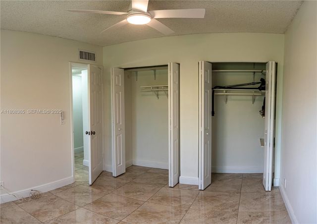 3090 Holiday Springs Boulevard 305, Margate, FL 33063