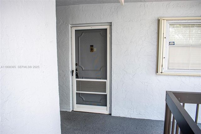 3090 Holiday Springs Boulevard 305, Margate, FL 33063