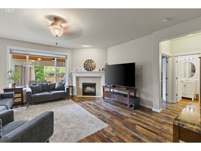2529 N ROGER SMITH Dr, Newberg, OR 97132