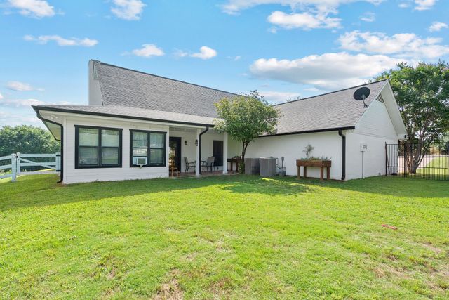 310 Sherry Trail, Weatherford, TX 76086