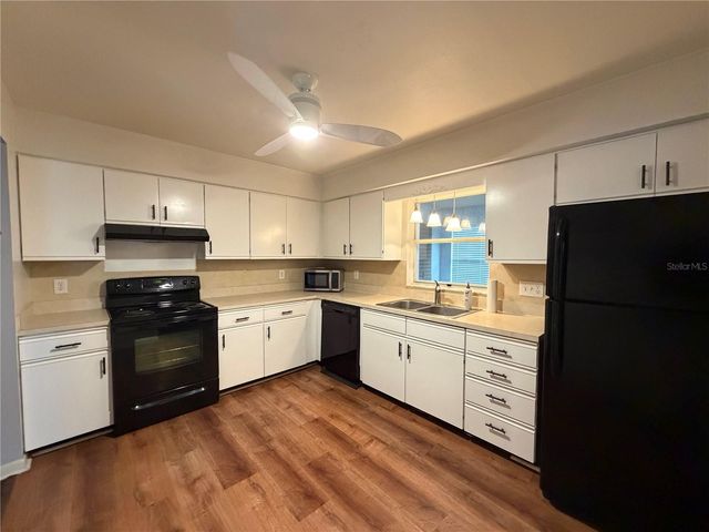 1454 GRAND CAYMAN CIRCLE, Winter Haven, FL 33884