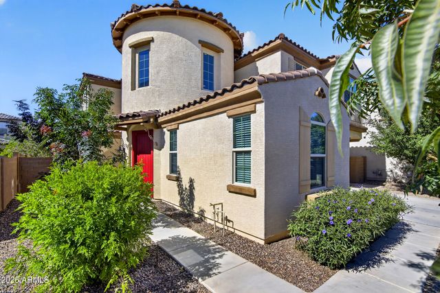 253 E Lantana Drive, Chandler, AZ 85286