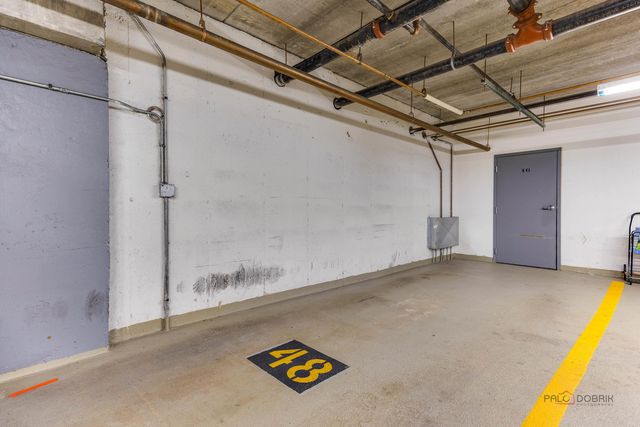 8711 W Bryn Mawr Avenue 609, Chicago, IL 60631