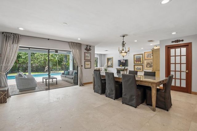 20021 NE 25th Avenue, Miami, FL 33180
