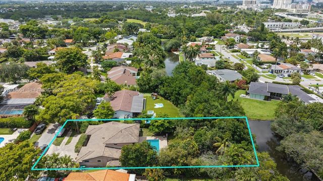 20021 NE 25th Avenue, Miami, FL 33180