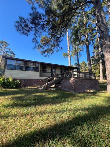 2 Lee Drive, Huntsville, TX 77320