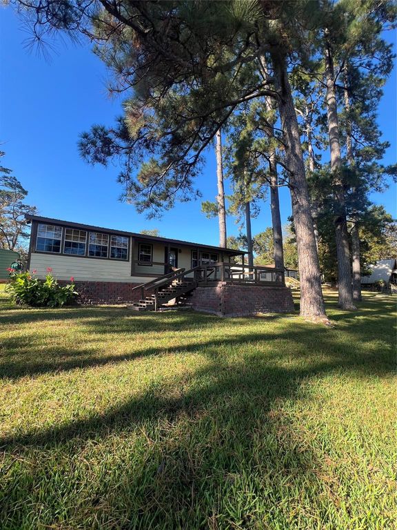 2 Lee Drive, Huntsville, TX 77320