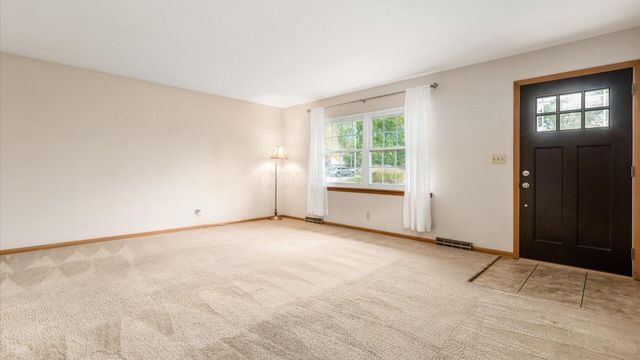 711 Sherwick Road, Newark, OH 43055