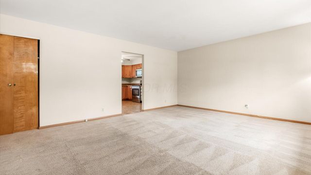 711 Sherwick Road, Newark, OH 43055