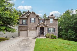 625 Stream Court, Fairburn, GA 30213