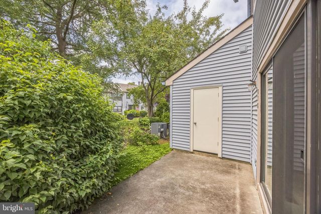 838 KINGS CROFT, Cherry Hill, NJ 08034