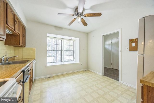 838 KINGS CROFT, Cherry Hill, NJ 08034