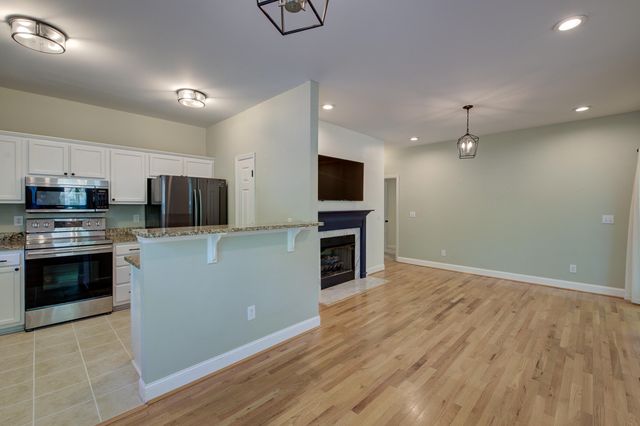 2331 Tall Sail Drive 804-D, Charleston, SC 29414