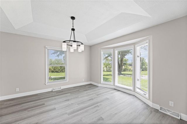 12223 Hills Road, Kearney, MO 64060