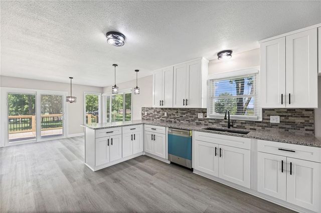 12223 Hills Road, Kearney, MO 64060