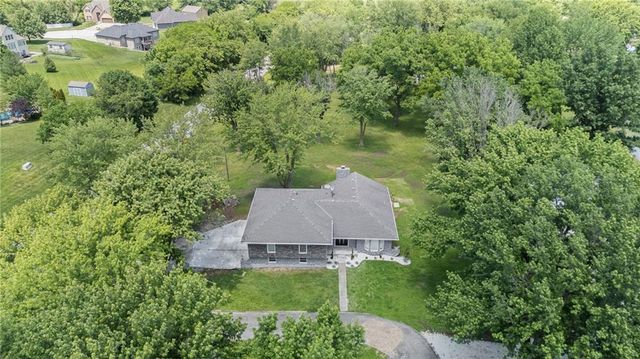 12223 Hills Road, Kearney, MO 64060