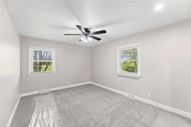 12223 Hills Road, Kearney, MO 64060