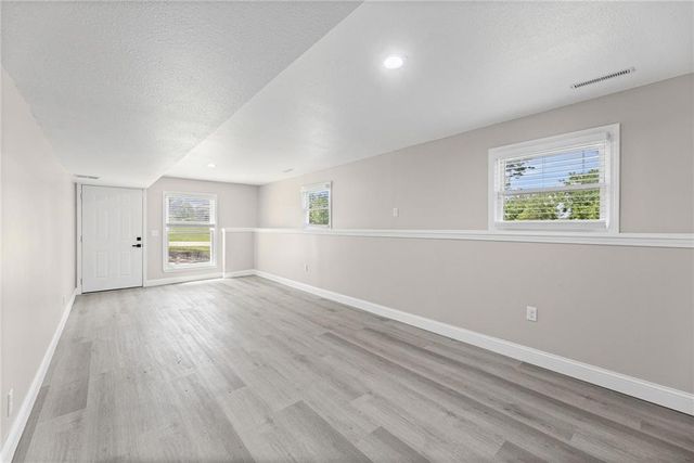 12223 Hills Road, Kearney, MO 64060