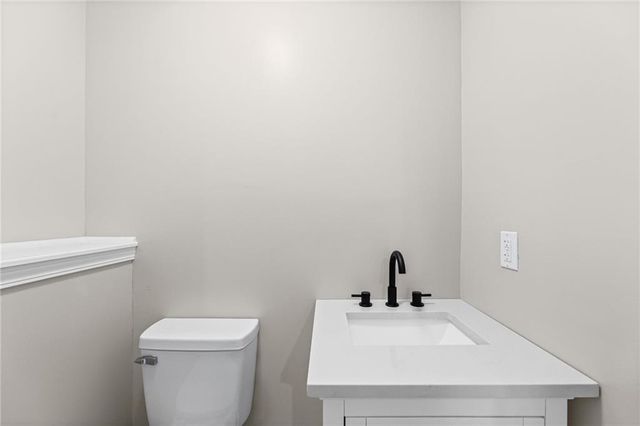 12223 Hills Road, Kearney, MO 64060