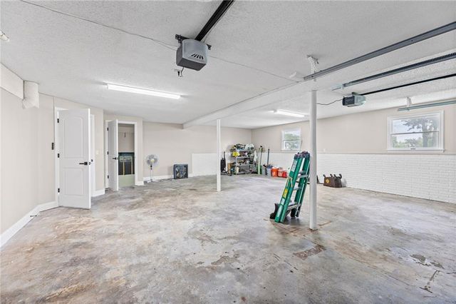 12223 Hills Road, Kearney, MO 64060