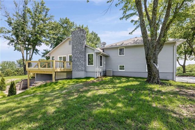 12223 Hills Road, Kearney, MO 64060