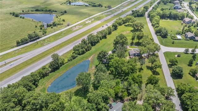 12223 Hills Road, Kearney, MO 64060