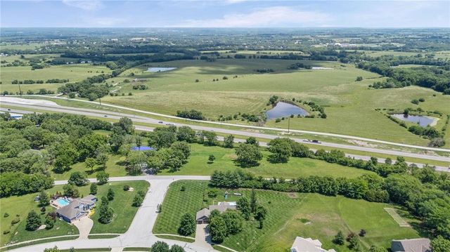 12223 Hills Road, Kearney, MO 64060