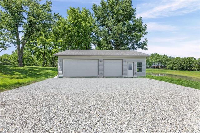 12223 Hills Road, Kearney, MO 64060