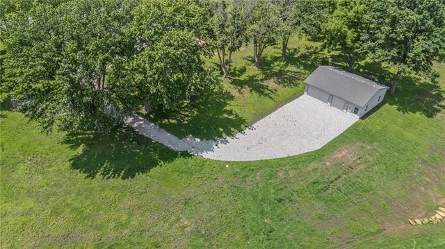 12223 Hills Road, Kearney, MO 64060