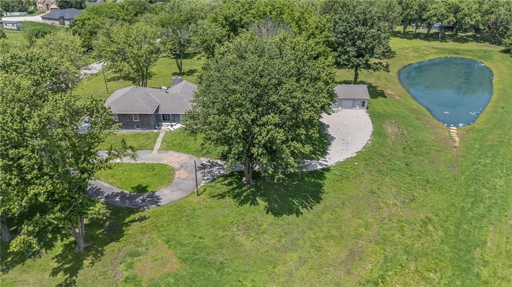 12223 Hills Road, Kearney, MO 64060