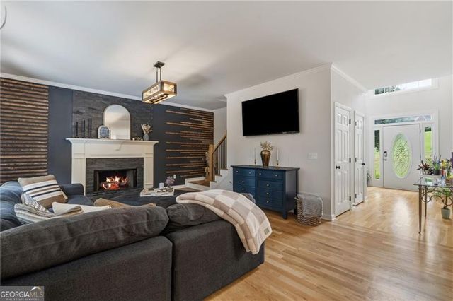 224 Lake Ruby Drive, Suwanee, GA 30024