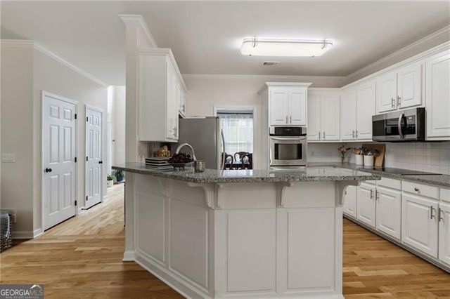 224 Lake Ruby Drive, Suwanee, GA 30024