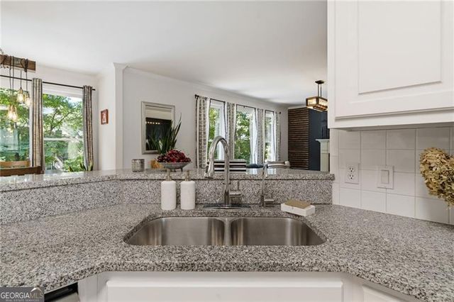 224 Lake Ruby Drive, Suwanee, GA 30024