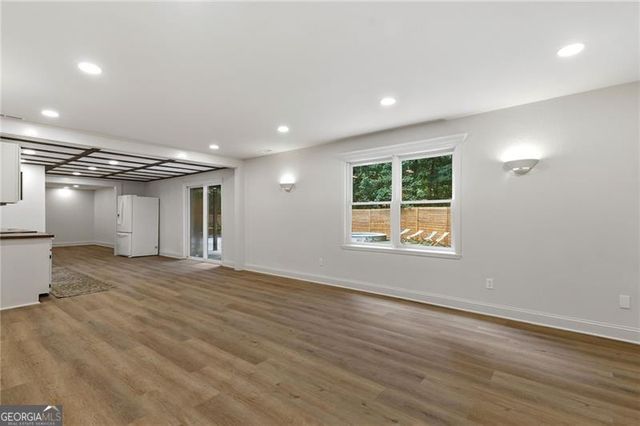 224 Lake Ruby Drive, Suwanee, GA 30024